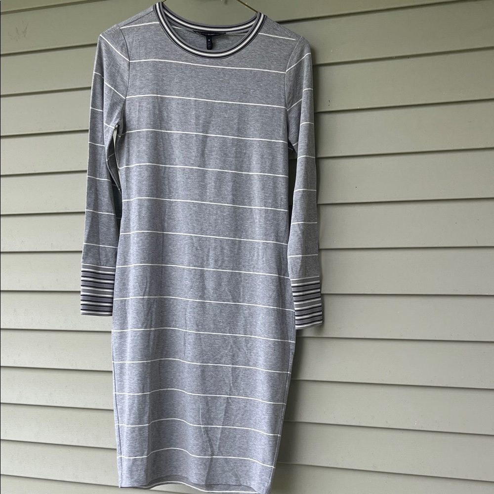 New White House Black Market Long Sleeve Gray Dress - Picture 1 of 10